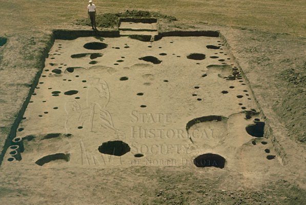 House 8 excavation