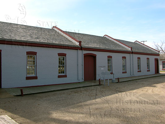 Commissary / Shop / Interpretive Center